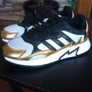 Adidas running comfy running shoes